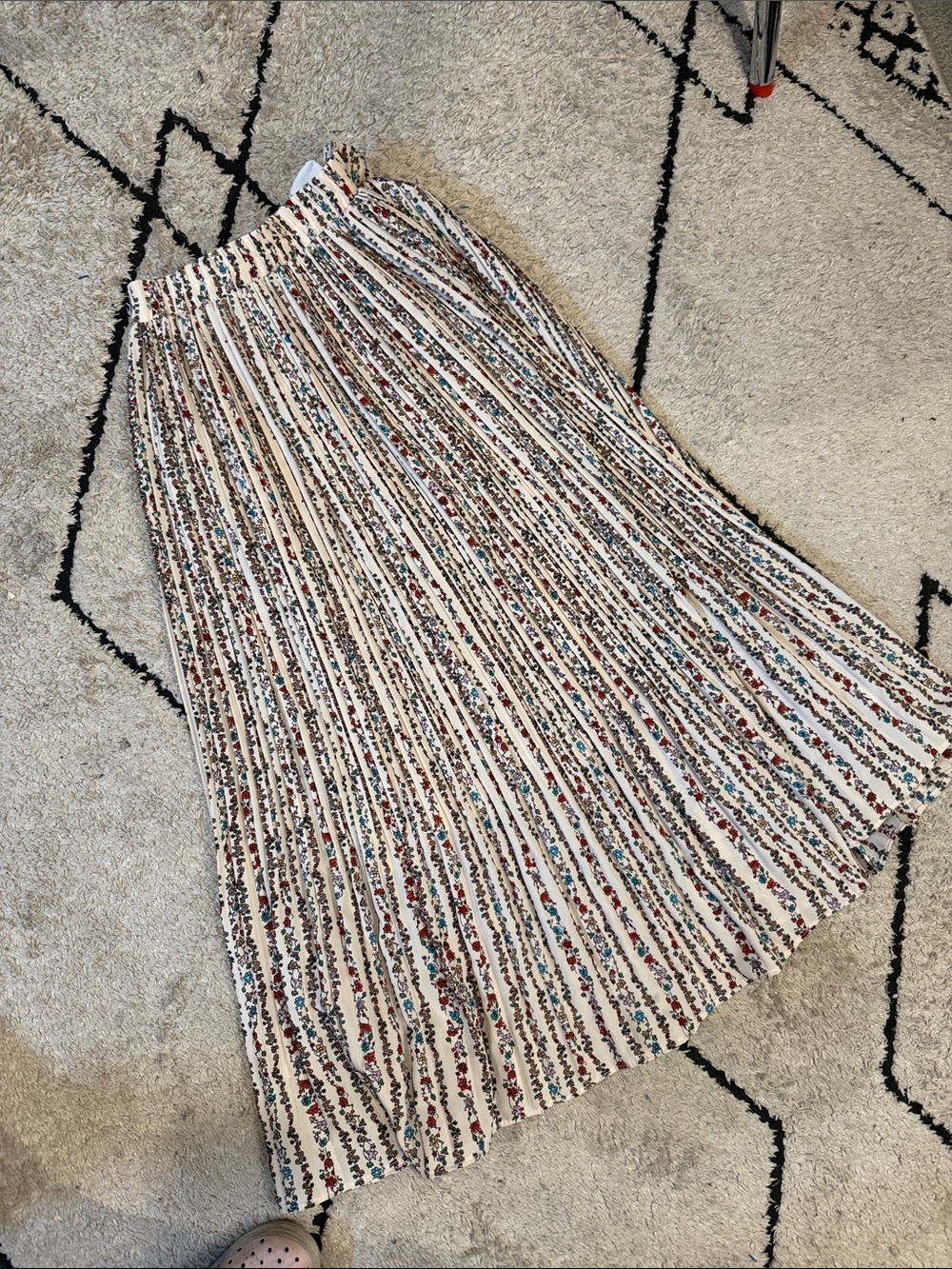 pleated skirt m